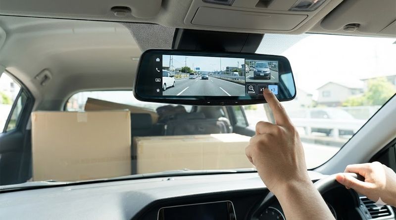 3.デジタルミラーとしての優れた視界確保機能